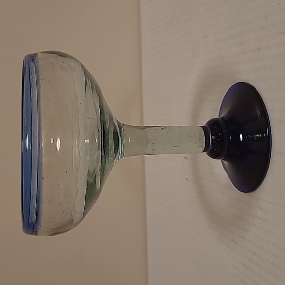 Pair of Beautiful Handblown Margarita Glasses - Picture 5 of 15